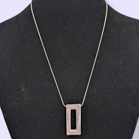 (2/$20) Snake Chain Cut Out Pendant Necklace - Picture 2 of 6